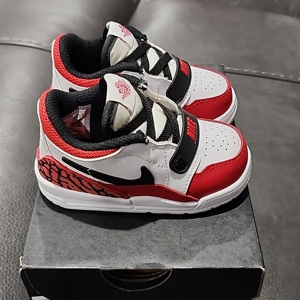 Jordan legacy 312 low - Picture 1 of 9
